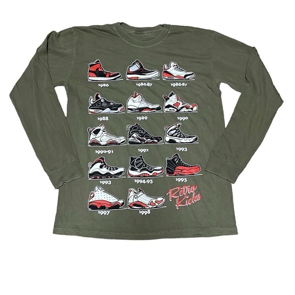 Authentic Classics Men's Small Green Retro Kicks Michael Jordan‎ Graphic Tshirt